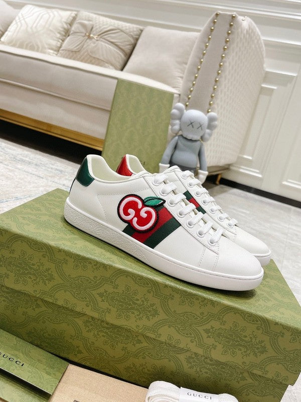 Gucci bold contrast luxury sneakers view 10 sleek tonal finish