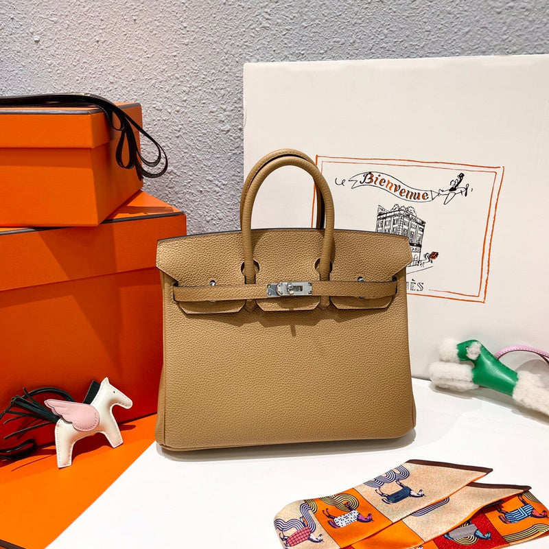 Interior view of minimalist premium bag