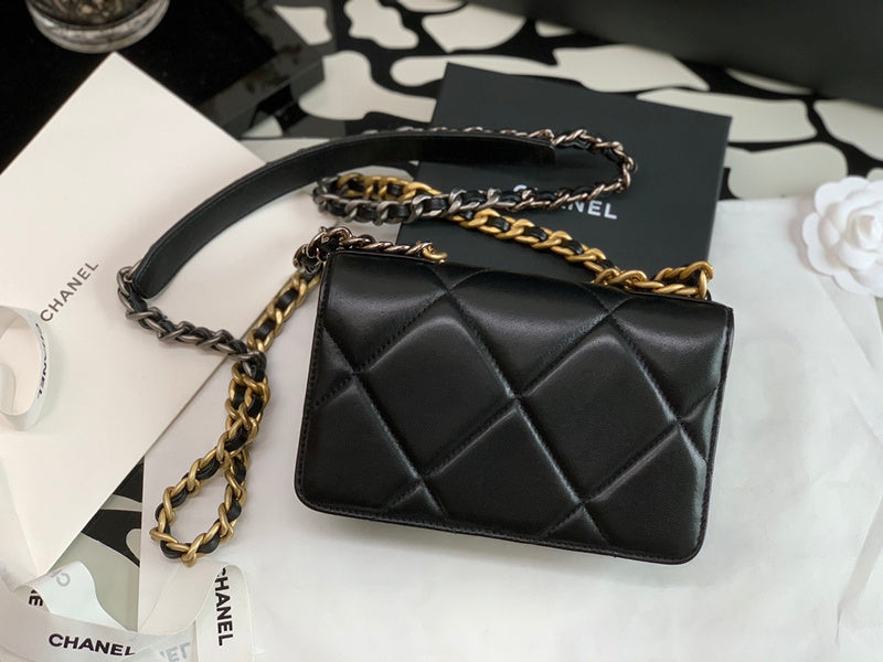 handbag, mid everyday style, image 3