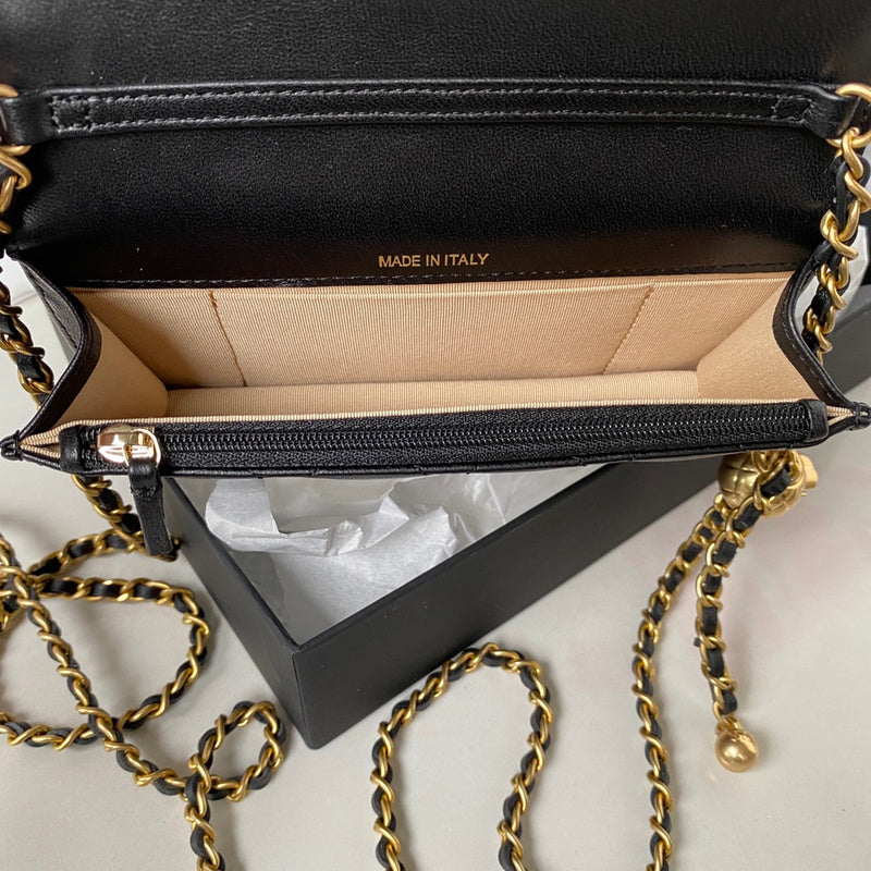  mid purse view 9