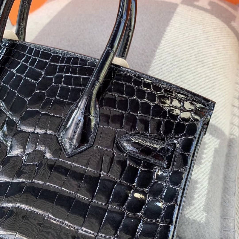 Interior view of structured premium bag