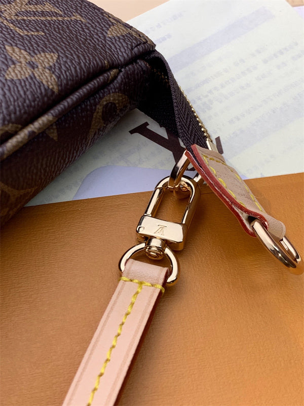  graceful everyday bag detail view showing craftsmanship 8