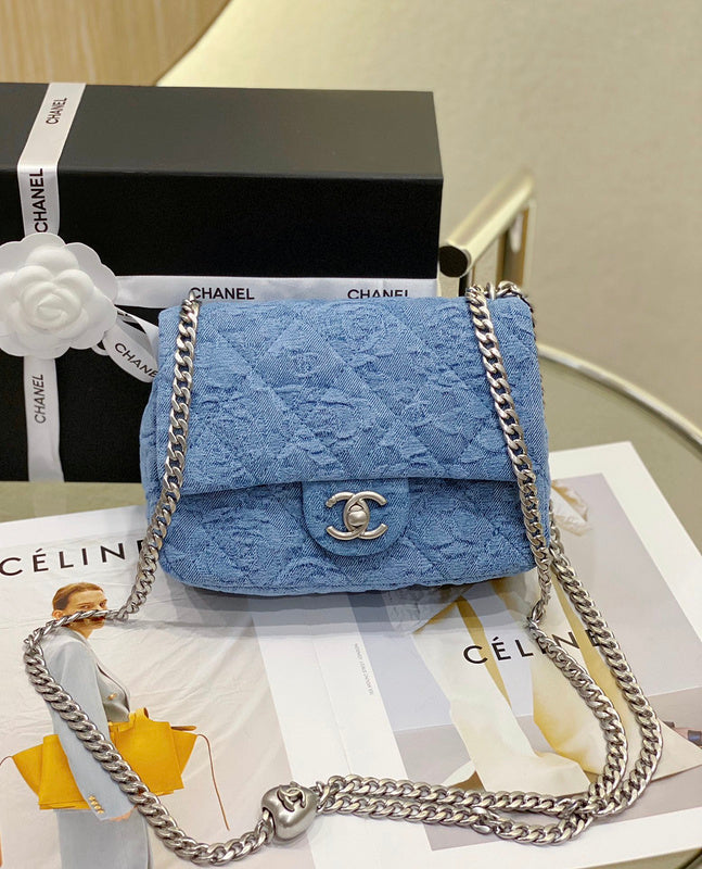  mid purse view 9