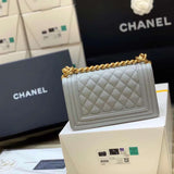  women's handbag, versatile design, view 4