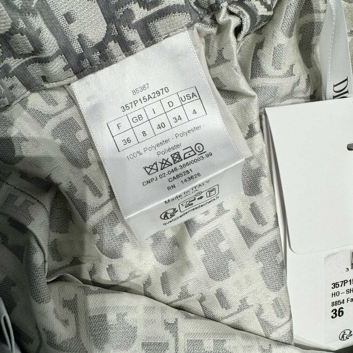 Christian Dior Skirt-shorts detail shot – designer craftsmanship and quality
