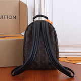  Sophisticated tote bag front view 13