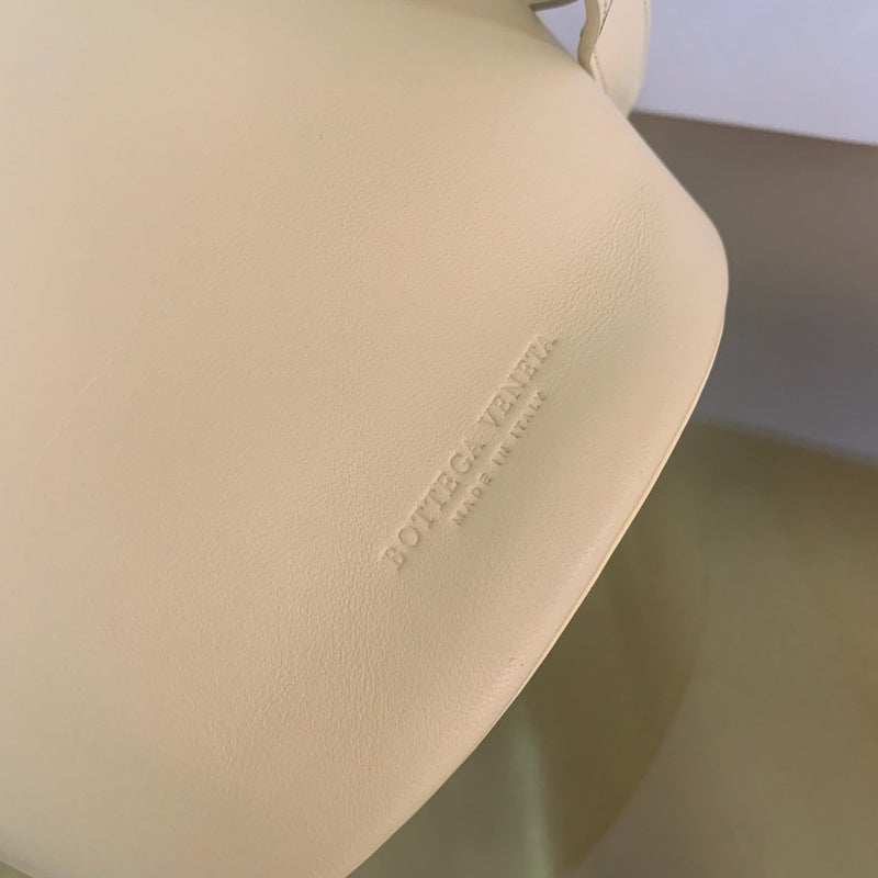 Modern Faux Leather Handbag - Everyday Elegance | Women's Premium Handbag #1750 - hardware and detail close-up (image 5) of designer-inspired handbag