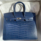 Close-up detail of streamlined bag design