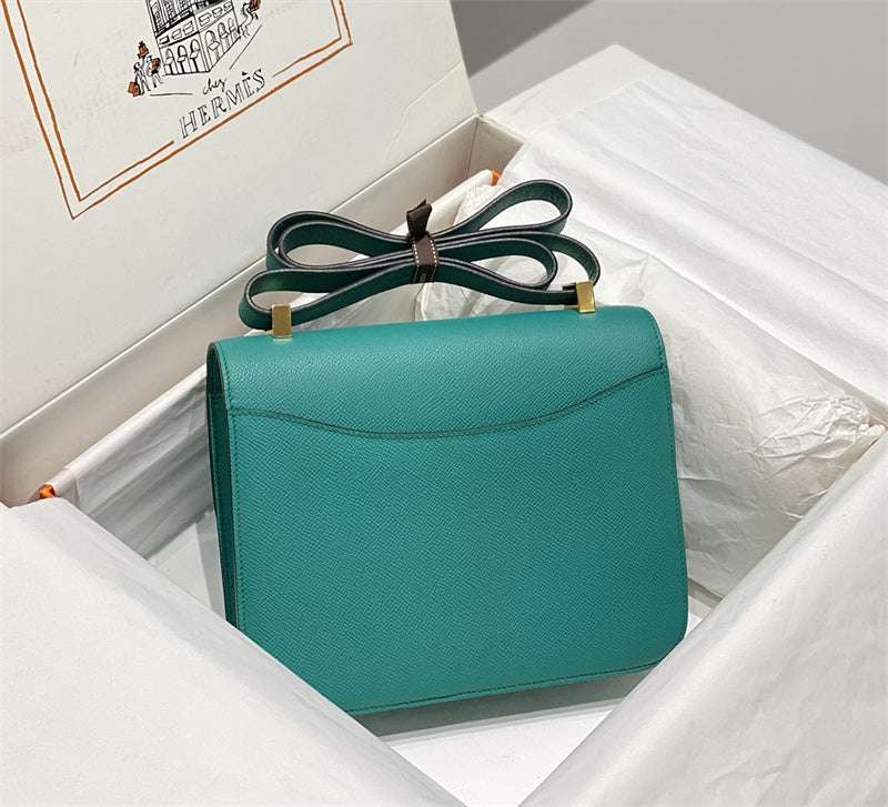 Streamlined bag shown from front angle