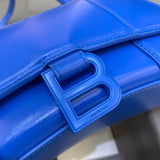 Sophisticated Vegan Leather Handbag - Chic Everyday Appeal | Women's Statement Accessory #575 - close-up detail shot (image 3) of designer-inspired handbag