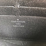  essential crossbody bag detail view showing craftsmanship 8