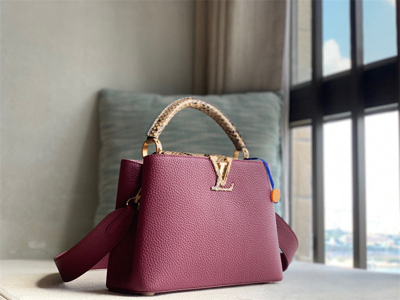  Timeless shopper bag front view 19