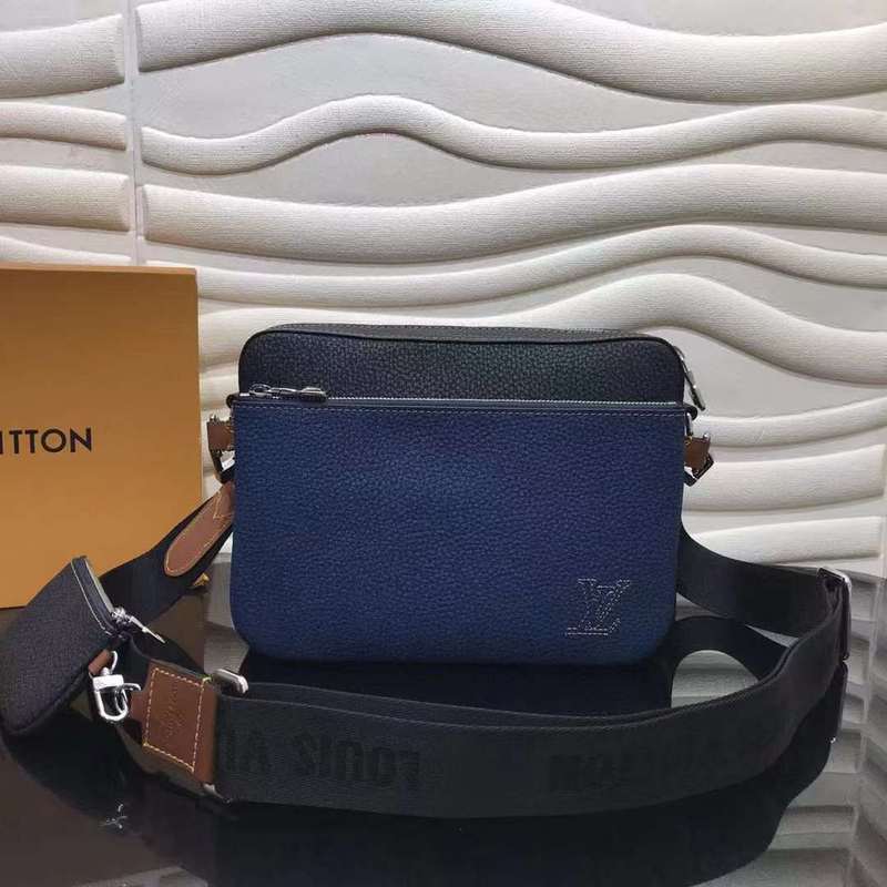 Front view of elevated modern women's handbag – women's luxury accessory