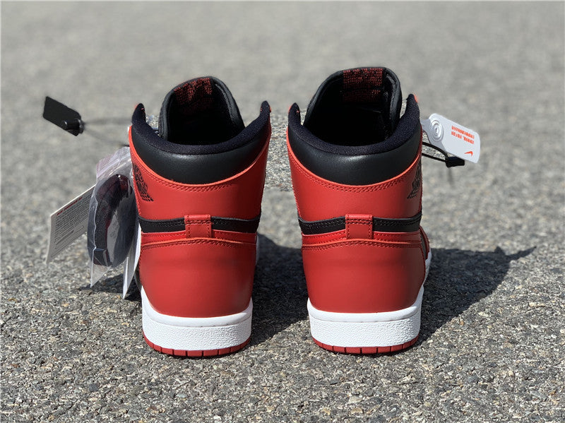 Nike Men's & Women's Iconic Street Trainers — Style 119 detail view