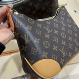  refined shopper bag detail view showing craftsmanship 8