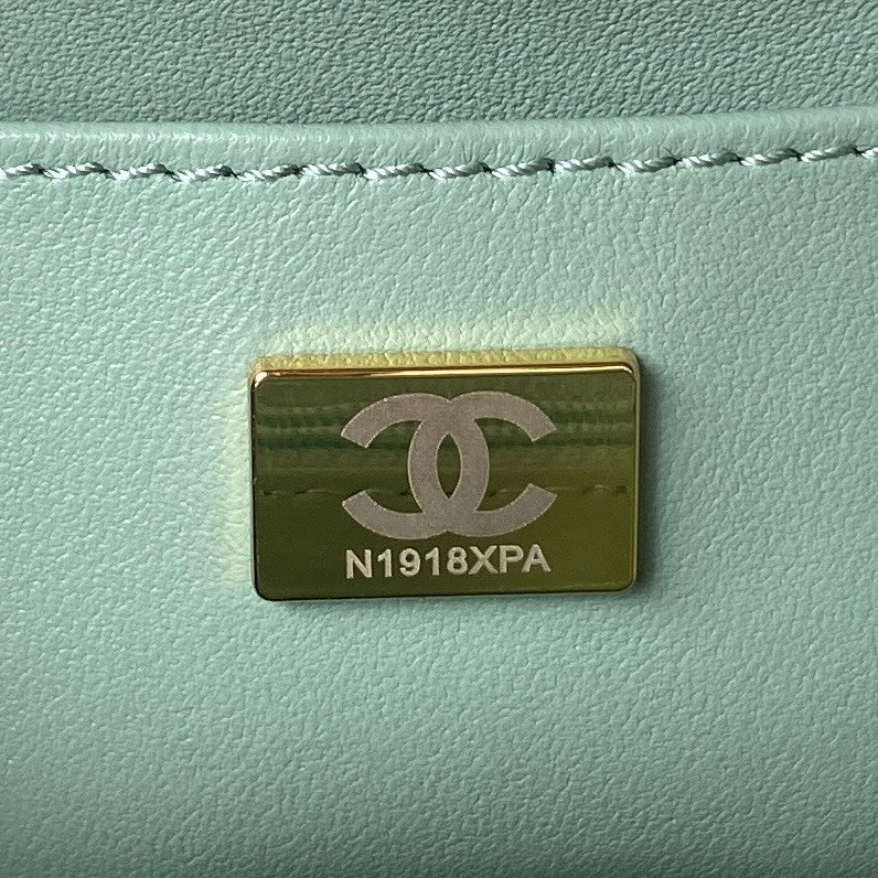  women's handbag, compact design, view 5