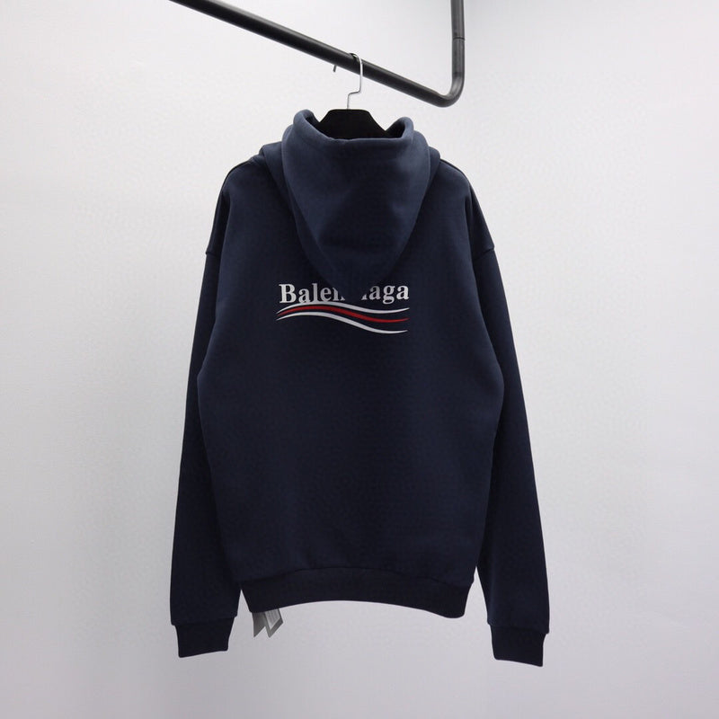 Side profile view of Balenciaga luxury piece style No.315