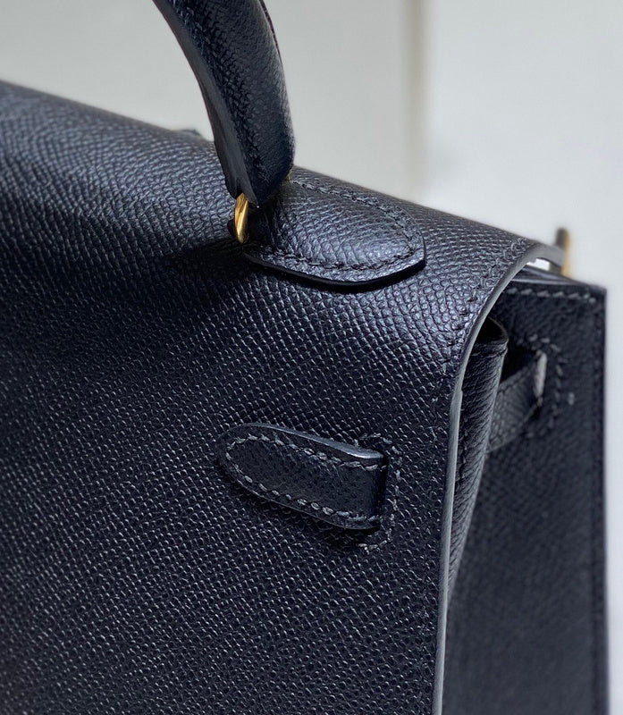 Chic bag women's premium everyday handbag