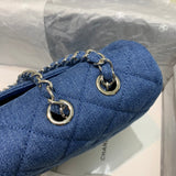  spacious purse view 10