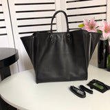 Front view of refined polished women's handbag – women's premium purse
