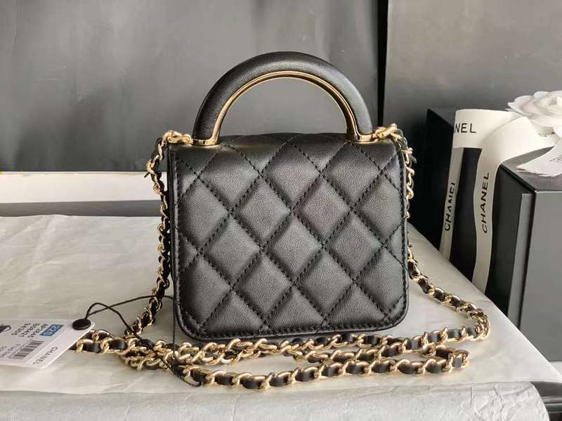 Zivas Charm Understated Luxury Everyday Handbag (Statement-Ready Design) – Full Silhouette
