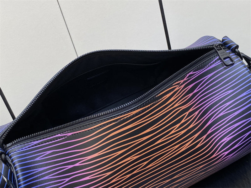 handbag interior and compartment view 9
