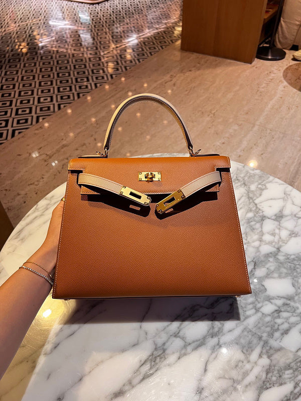 Minimalist handbag styled for everyday wear