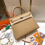 Streamlined handbag styled for everyday wear