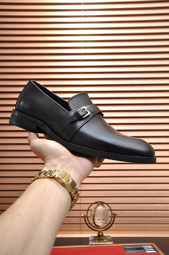 Hermes shoes Style 069 - texture and material detail