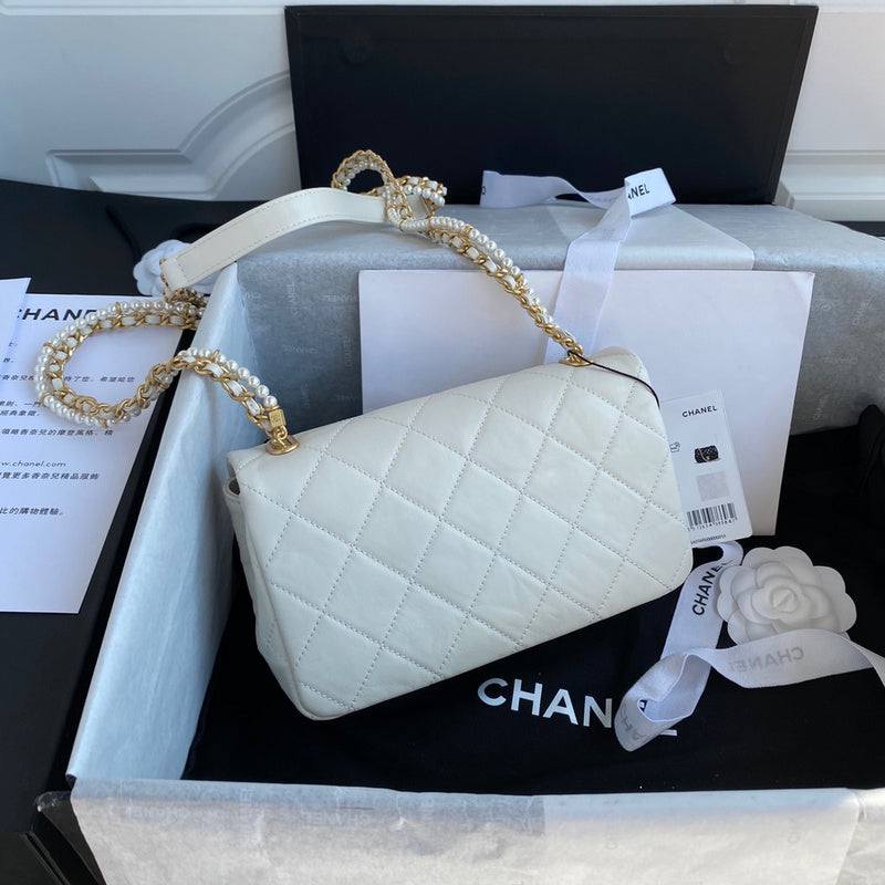 Zivas Charm Modern Minimalist Look Fashion Handbag (Elevated Daily Companion) – Angled View