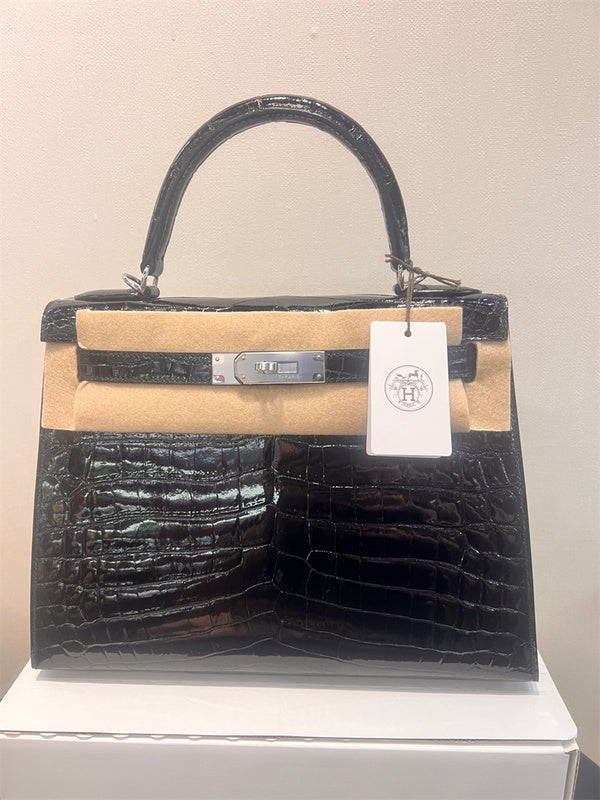 Modernist bag shown from front angle