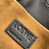 Ziva's Charm handbag – product shot (23cm*18cm*9cm)