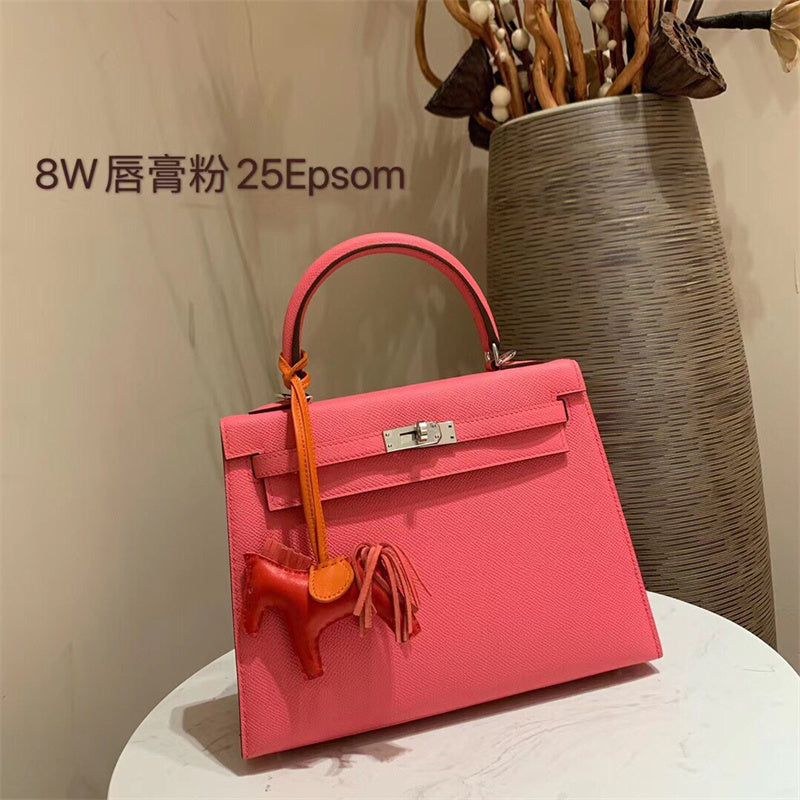  Timeless everyday bag carried on shoulder 22