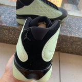 Nike Men's & Women's Designer Lifestyle Shoes — Style 224 detail view