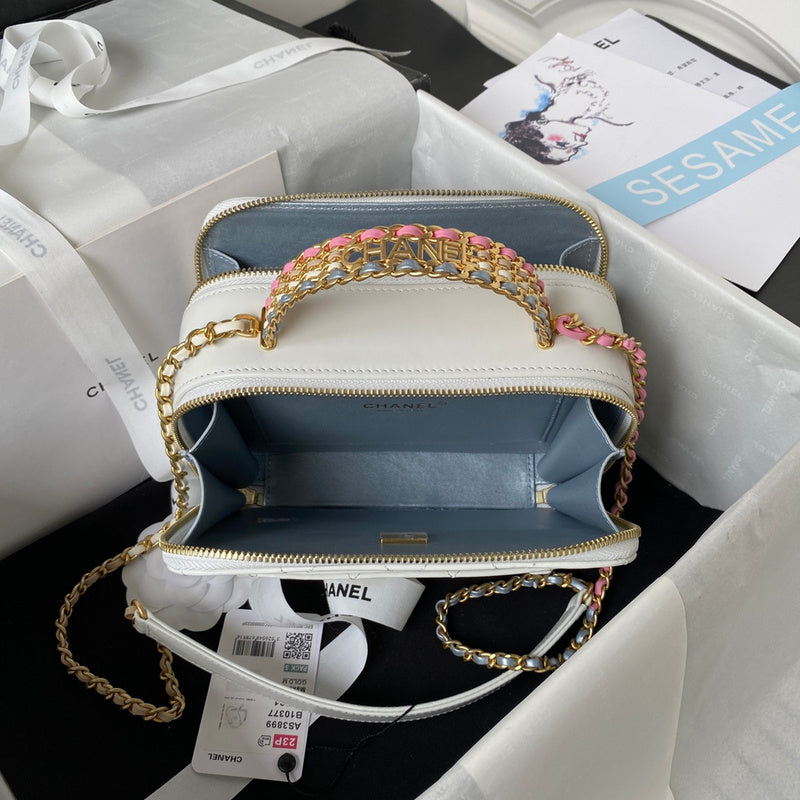  women's handbag, mid design, view 2