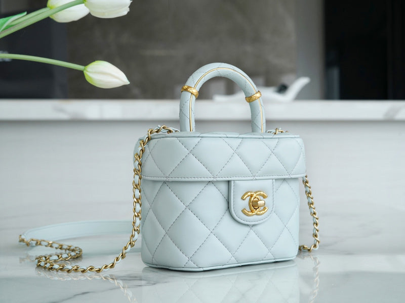  women's handbag, compact design, view 10