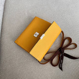  Classic handbag front view 7
