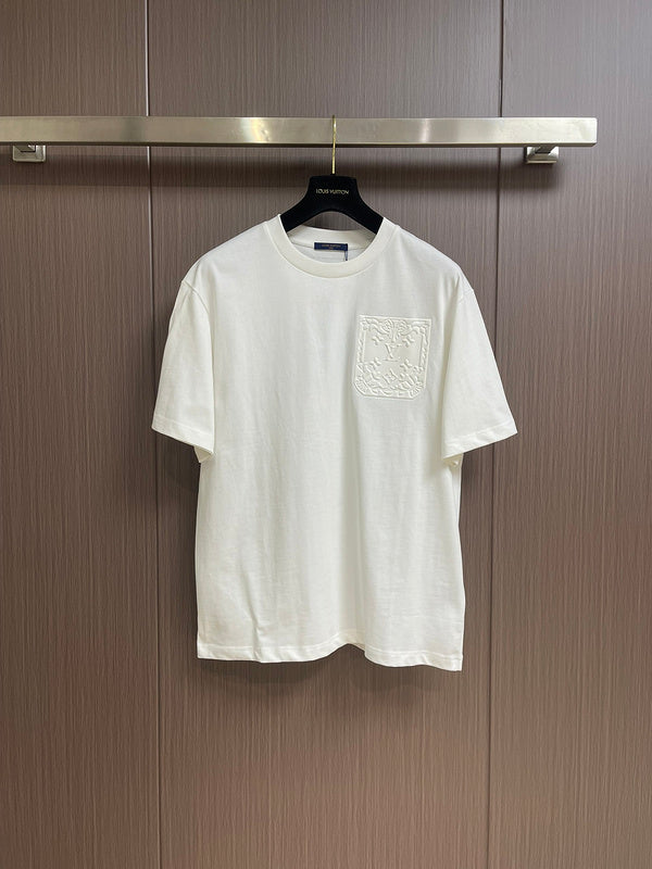 Front view of Louis Vuitton cotton t-shirt with logo-detail design