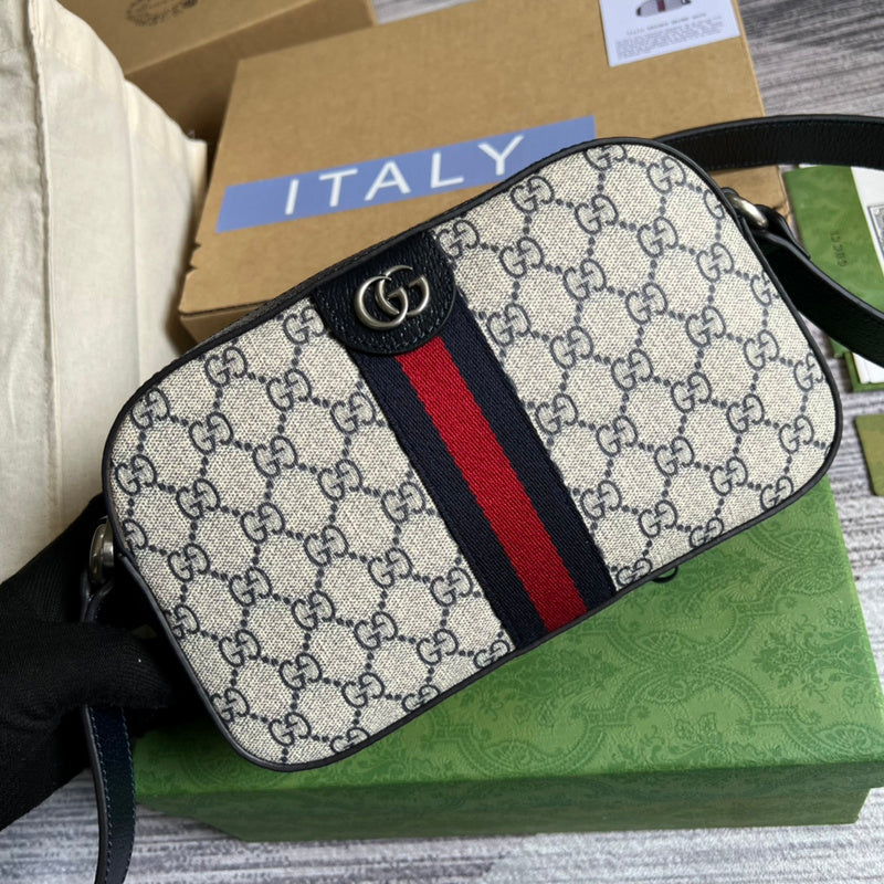 Front view of chic refined women's handbag – women's premium purse