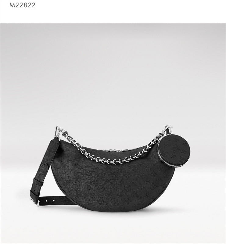  signature everyday bag styled with outfit