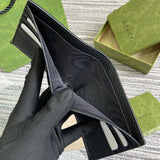 Close-up detail of chic modern women's handbag – women's everyday handbag