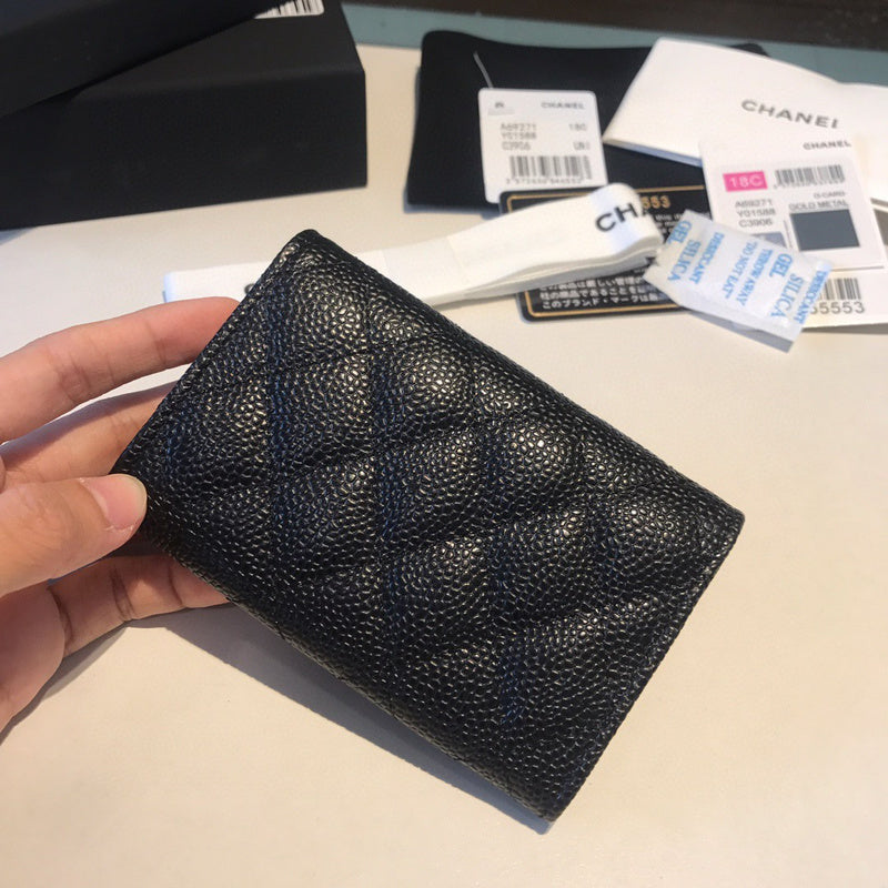 Zivas Charm Timeless Appeal Everyday Handbag (Elevated Accessory Essential) – Detail View