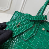 Close-up detail of everyday-luxe classic women's handbag – women's luxury handbag