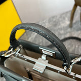 Ziva's Charm handbag – product shot (23cm*12cm*8cm)