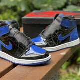 Nike Men's & Women's Premium Designer Sneakers — Style 262 interior view