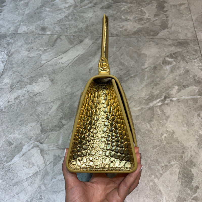 Chic Premium PU Leather Handbag - Premium Craftsmanship Detailing | Women's Statement Accessory #853 - hardware and detail close-up (image 5) of designer-inspired handbag