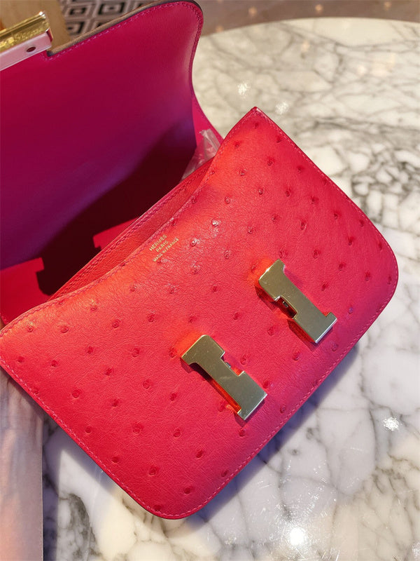 Close-up detail of timeless bag design