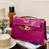  satchel close-up of hardware and finish 11