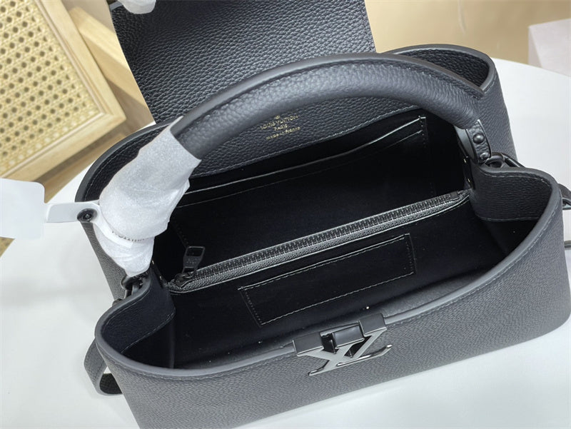  streamlined shoulder bag detail view showing craftsmanship 56