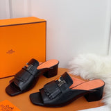 Hermes shoes Style 391 - texture and material detail